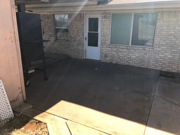1418 Longview St, Wichita Falls, TX 76306