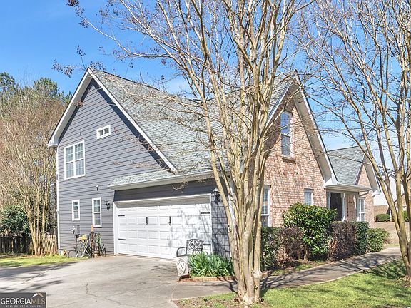 2nd image of 2109 Post Oak Ct