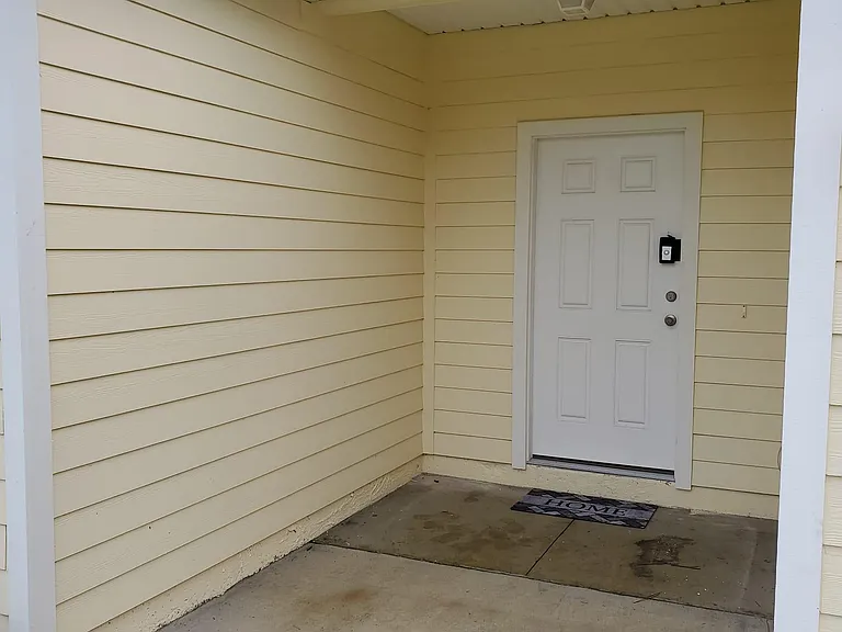7024 Esther St — Photo 2