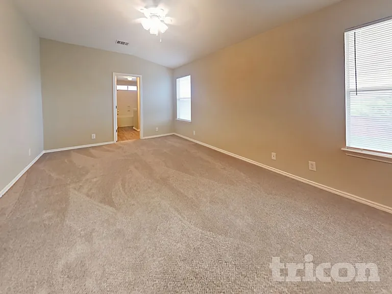 6620 Richland Pl — Photo 7
