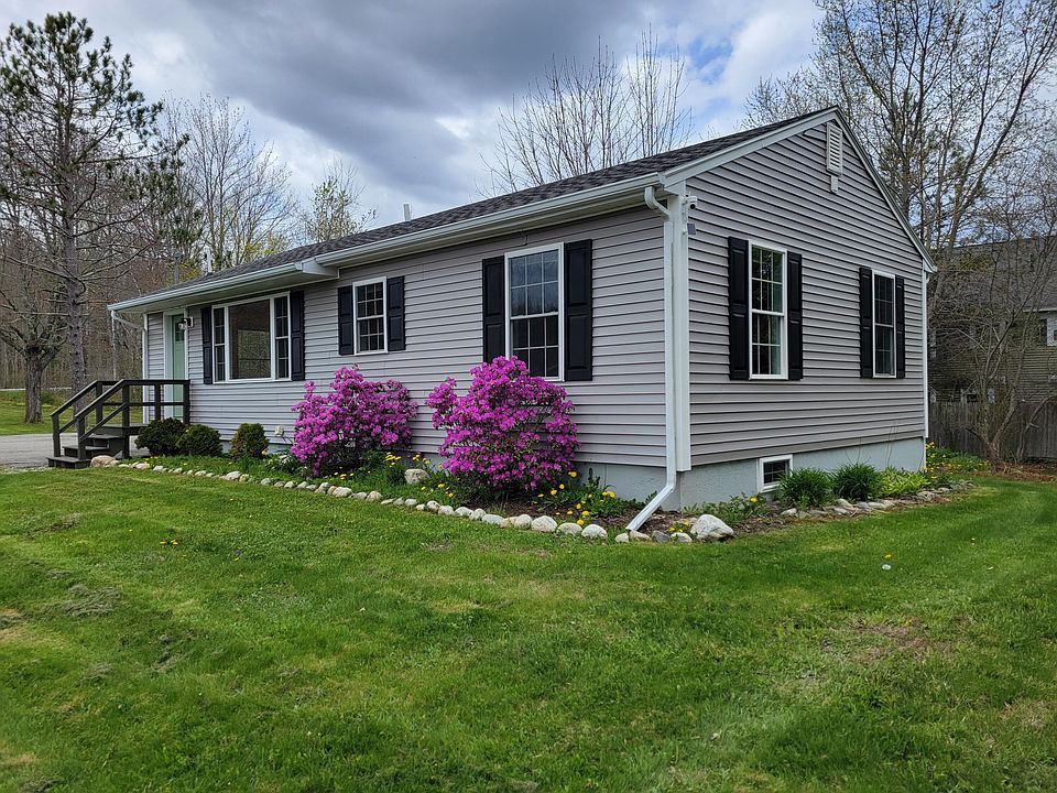 1st image of 4 Bayview Street