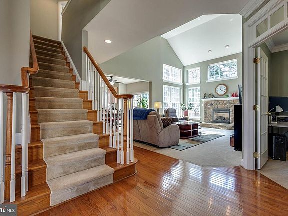 Front entryway