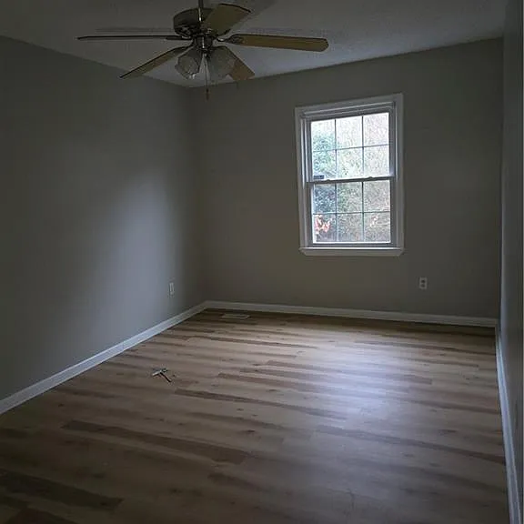 1821 Durham W #1 — Photo 2