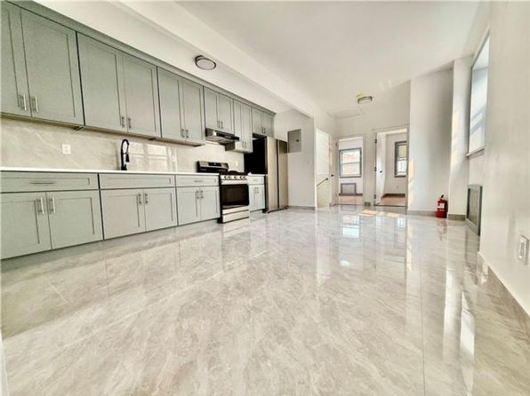 156 28th Ave #3