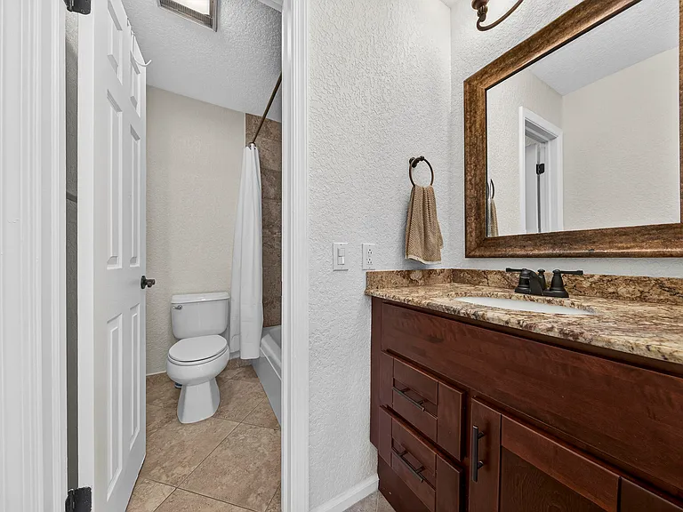 6457 Bay Club Dr #4 — Photo 5