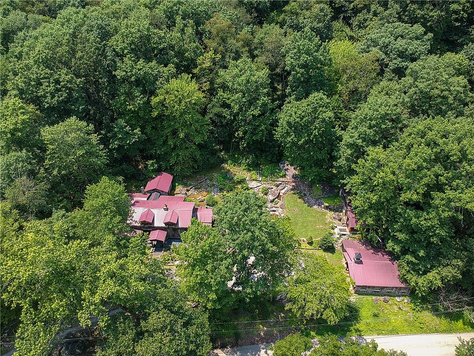 1st image of 121 Creek Rd