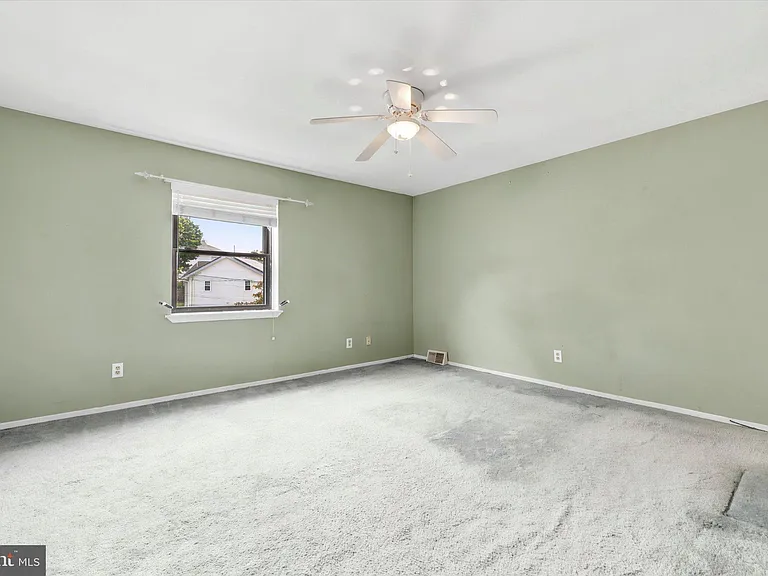 704 Keely St — Photo 18