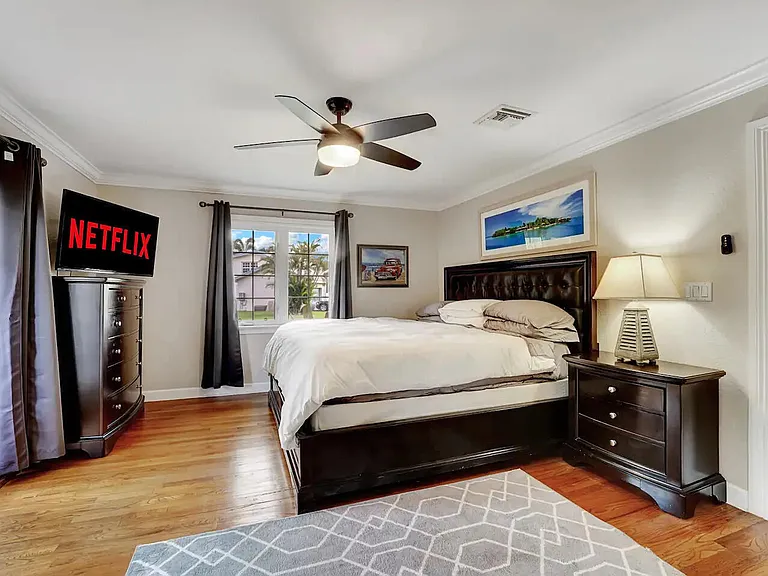 5574 Lake Osborne Dr — Photo 19