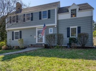 218 Wells St, Westfield, NJ 07090