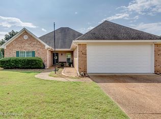 301 Patrick Farms Dr, Jackson, MS 39208