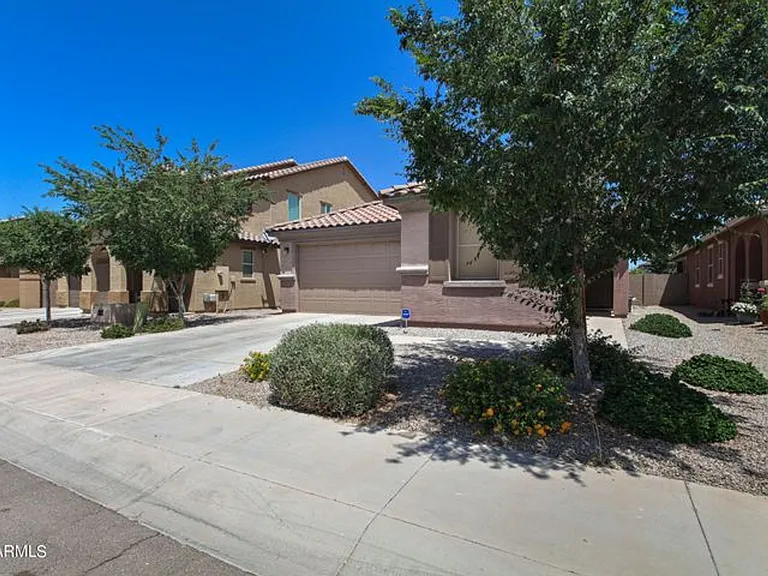 40876 W Tamara Ln — Photo 3