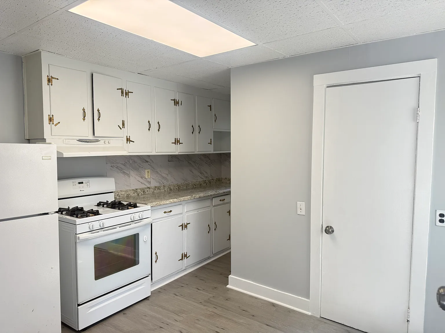 1 bed, 700 sqft, $1,850 — Photo 4