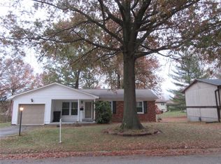 4805 Storeyland Dr, Alton, IL 62002