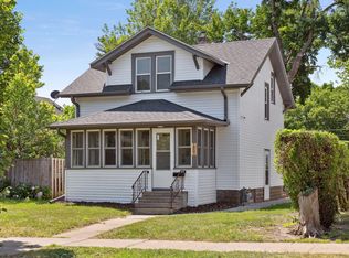 1802 Ross Ave E, Saint Paul, MN 55119