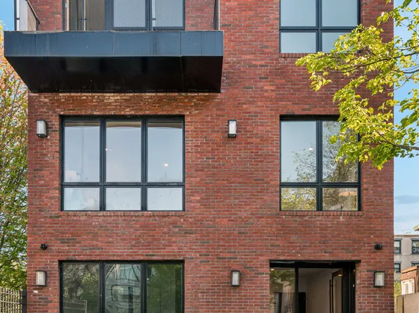 72 Quincy Street image 12 of 12