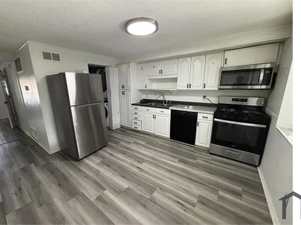 7800 Saint Bridget Ln, Baltimore, MD 21222