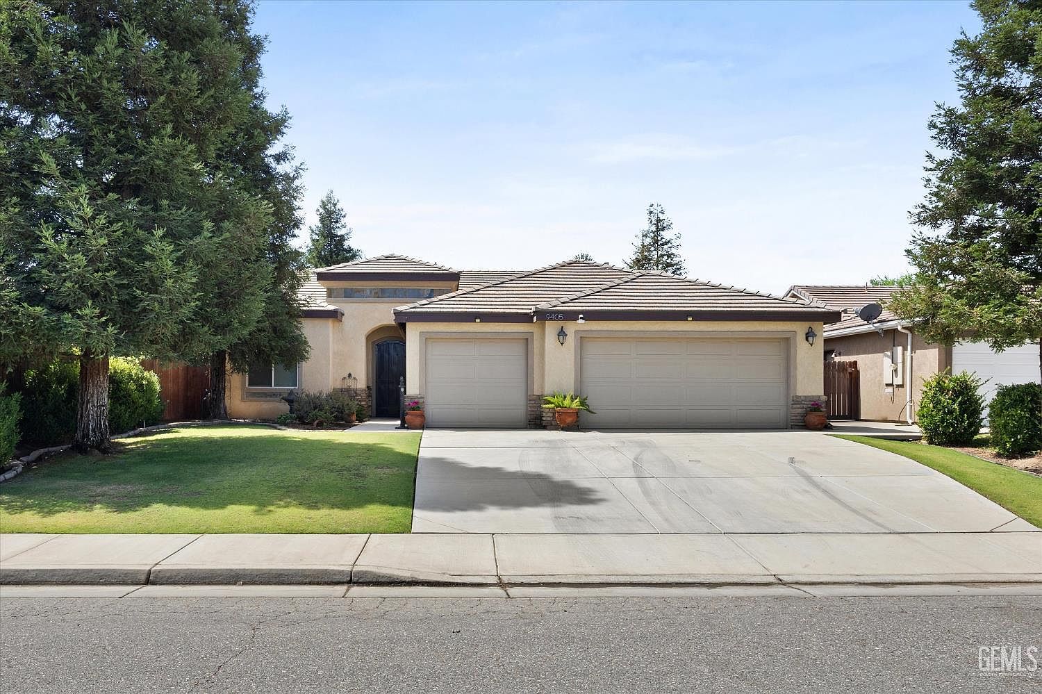 9405 Red Rock Creek Way, Bakersfield, CA 93311 | Zillow