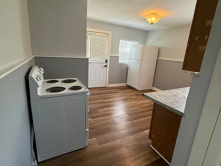 3325 N Bend Rd #1 — Photo 8