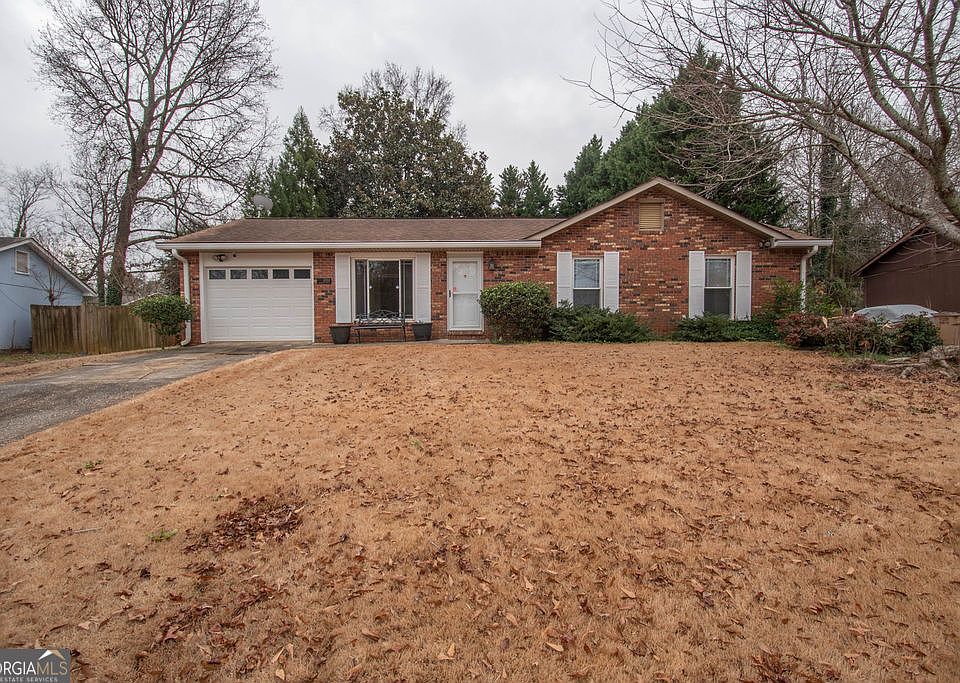 1st image of 6200 Fieldcrest Dr