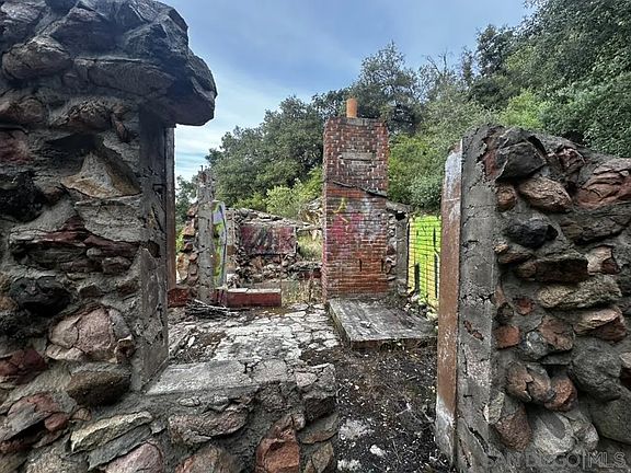 4th image of 1088 Barona Rd #1088