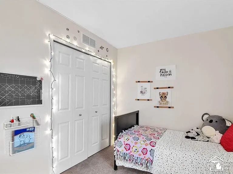8422 Walnut Hl — Photo 29