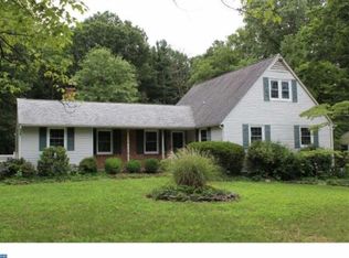 25 S Shirley Ave, Moorestown, NJ 08057
