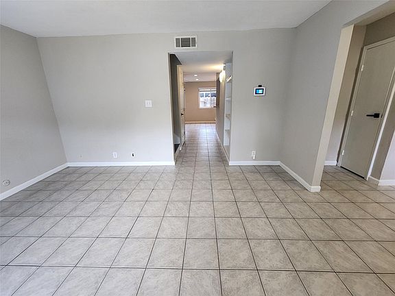 4th image of 11002 Hammerly Blvd APT 172
