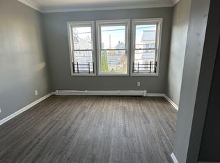 320 Ellis Ave #R2, Irvington, NJ 07111