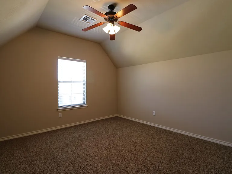 3116 Stallion Dr — Photo 31