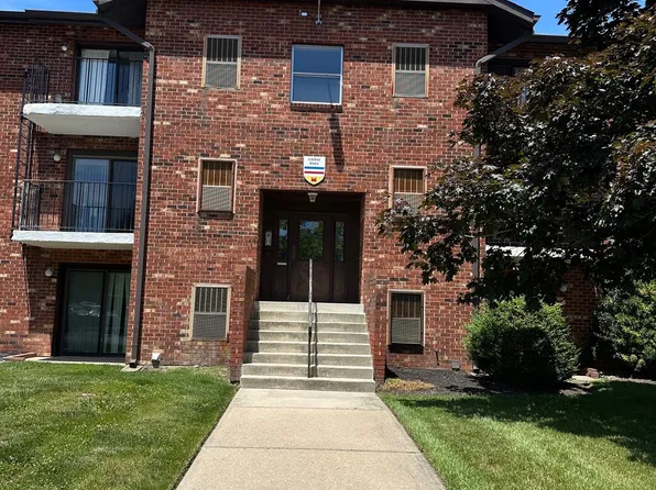 3 Chase Hall, Dover, DE 19904