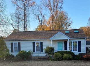 11118 Stilton Dr, Chester, VA 23831