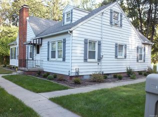 2103 Eastgate Rd, Toledo, OH 43614