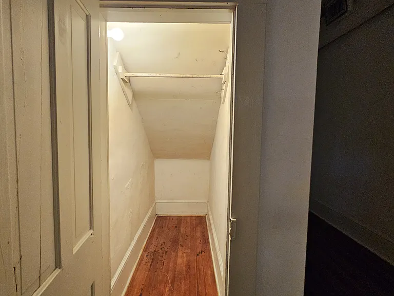 234 SW 2nd Pl — Photo 15