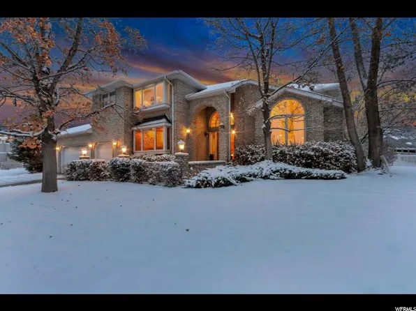 8101 S Pinecreek Ln, Cottonwood Heights, UT 84093