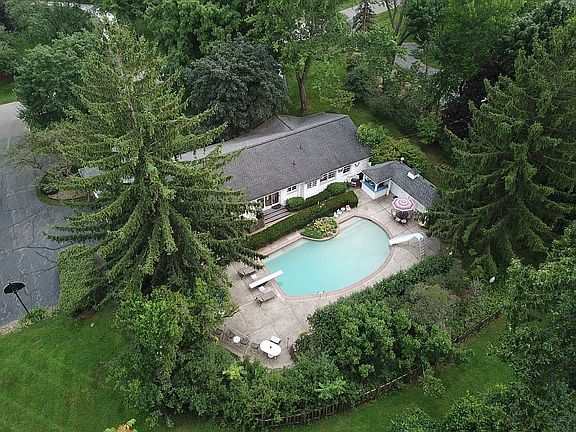 2nd image of 26150 Hersheyvale Dr