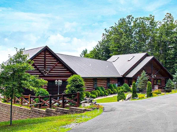 355 Flat Top Lake Rd, Ghent, WV 25843