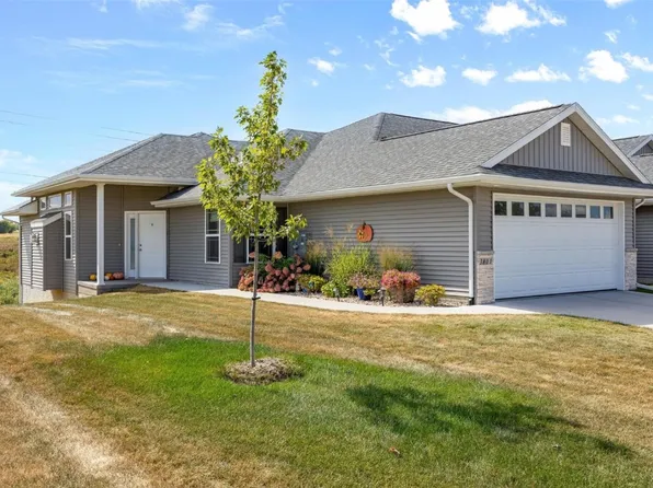 3801 Bluebird Dr SW, Cedar Rapids, IA 52404