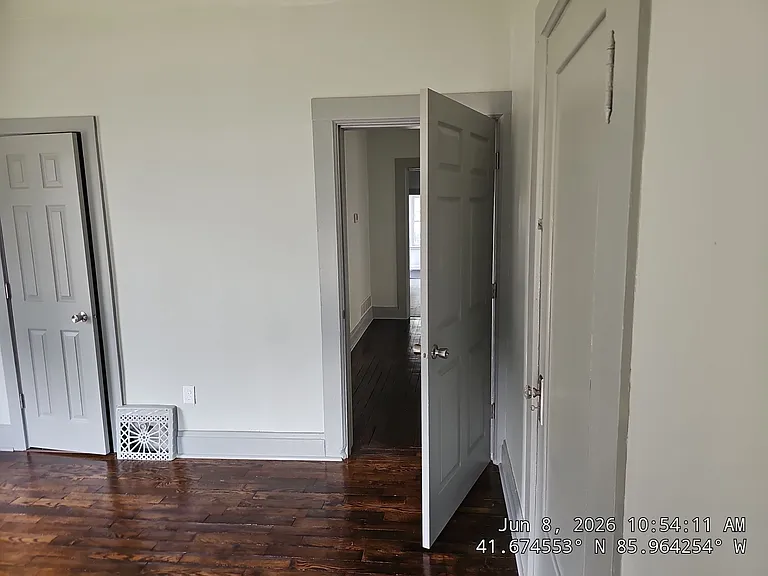 1315 Kinzy St #A — Photo 25
