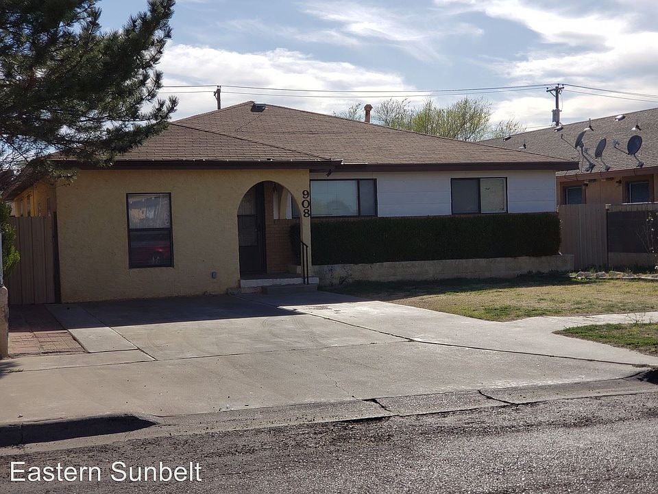 1st image of 908 S Dallas Ave