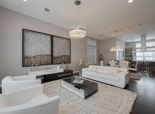 5919 E Post Oak Ln, Houston, TX 77055