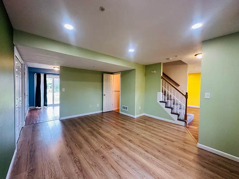 175 Clear Pond Dr #175 — Photo 7