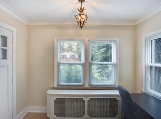 1840 Shaw Ave, Pittsburgh, PA 15217