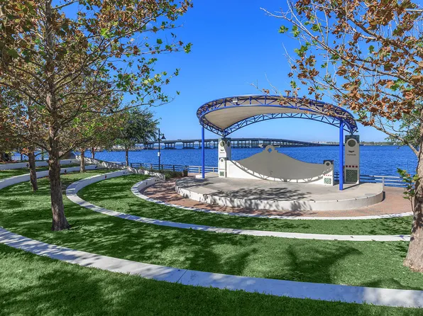 Riversong Apartment Homes