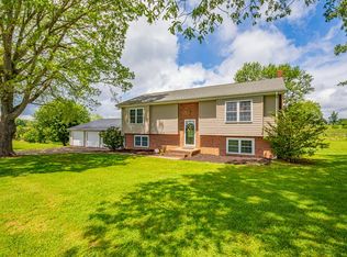 5479 Crosswinds Ln, Pulaski, VA 24301