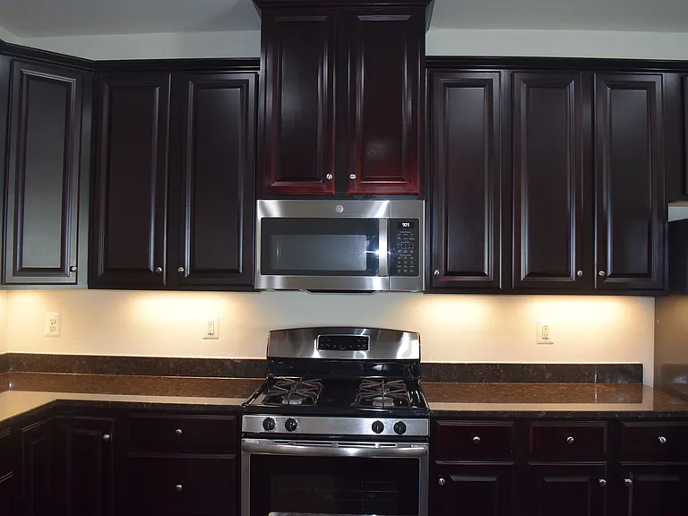 3224 Vogel Rd — Photo 20