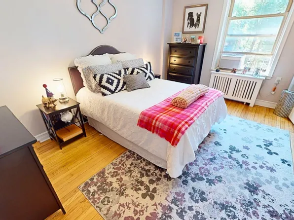 48-01 42nd Street image 17 of 49