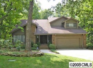 9546 Hunting Ct, Matthews, NC 28105