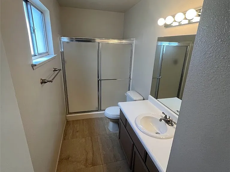 914 Scarlet Ridge Dr — Photo 25