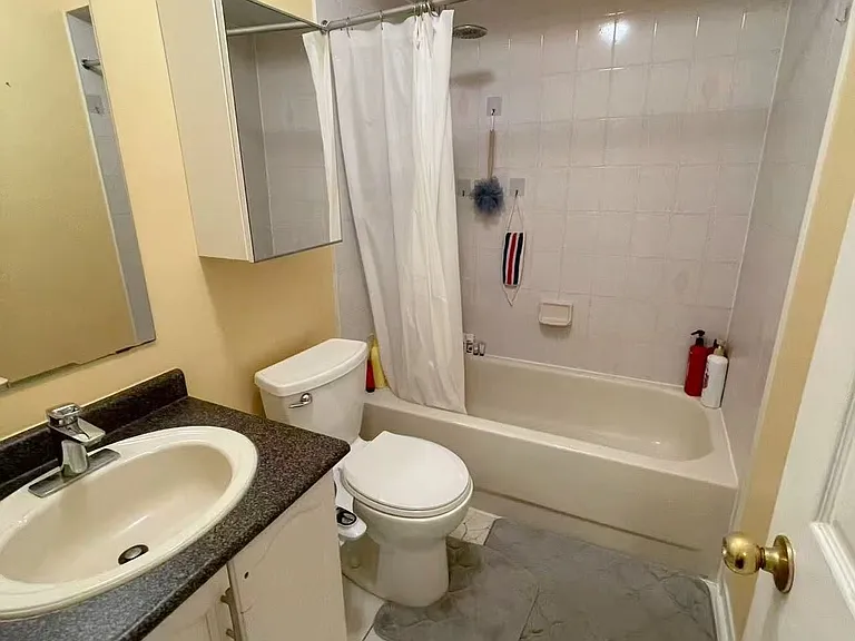 6905 Glory Ct — Photo 11