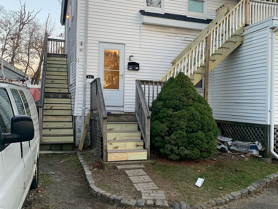 1st image of 11 Burns Ave